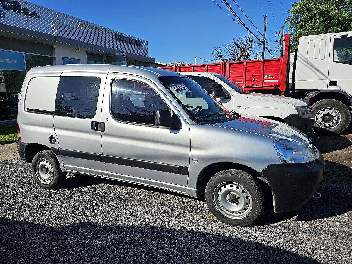 Peugeot Partner 1.6 HDI año 2021