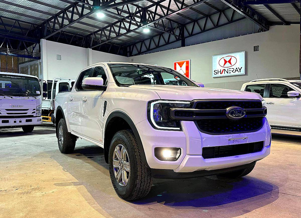 Ranger D/C 3.0 V6 A/T XLS 4X4 0km MY2024 Orio Hnos