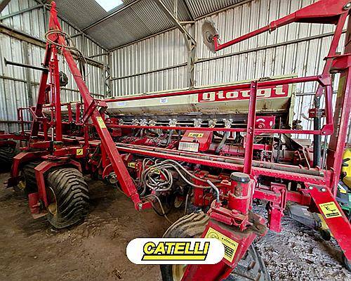 Sembradora Giorgi Precisa 8000 14/52 - 2008