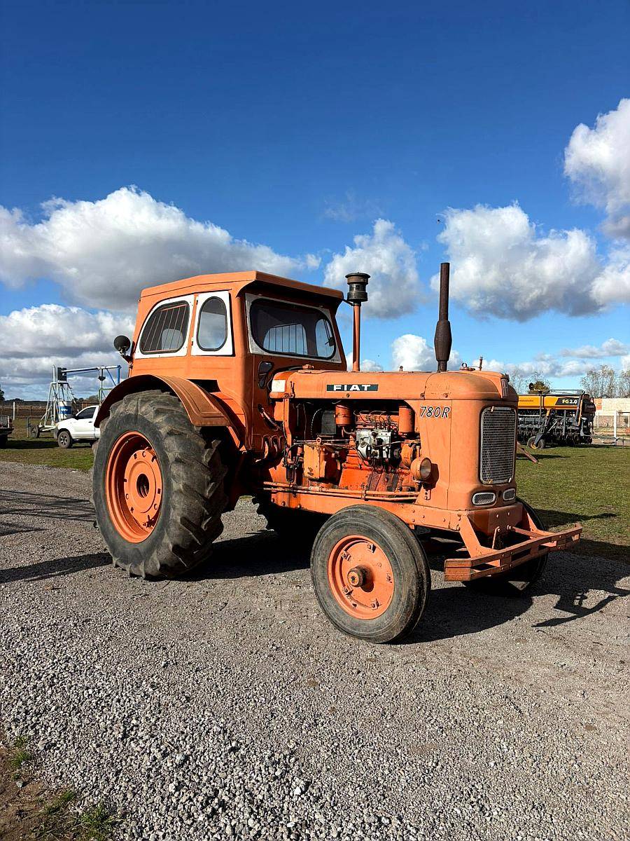 Tractor Fiat 780 R
