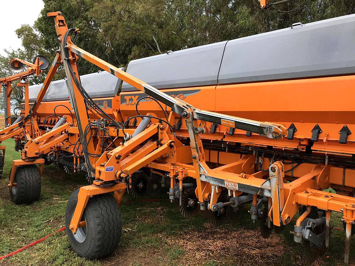 Sembradora Agrometal TX Mega. Mod 2011