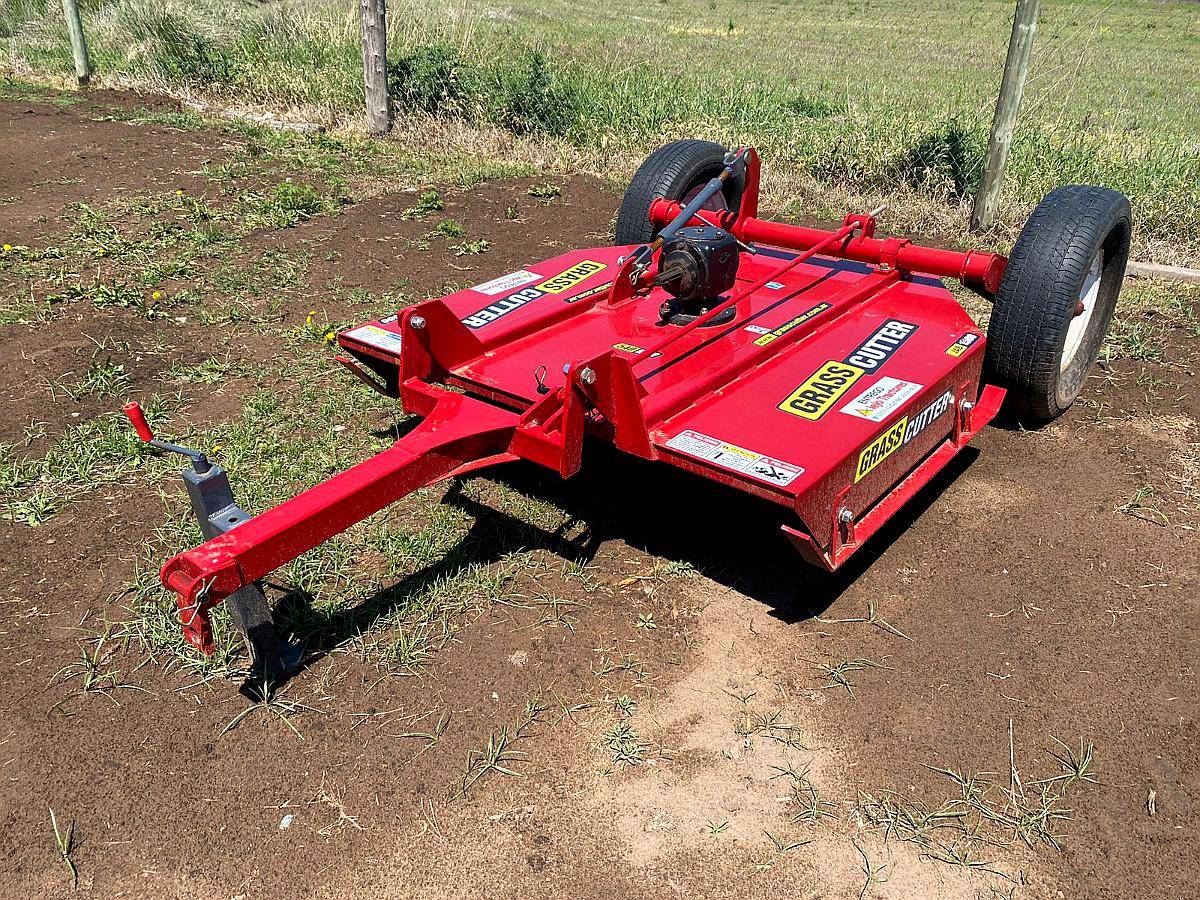 Desmalezadora de Arrastre 1,50 Mts. Grass Cutter