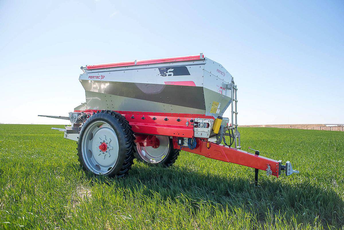 Fertilizadora de Arrastre - F 5000 Serie 6 - Precisión Line