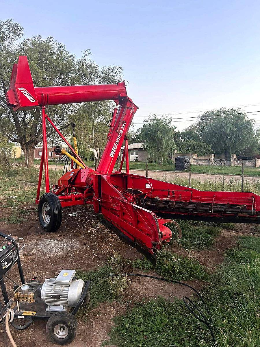 Extractora Ombu Emco 2002