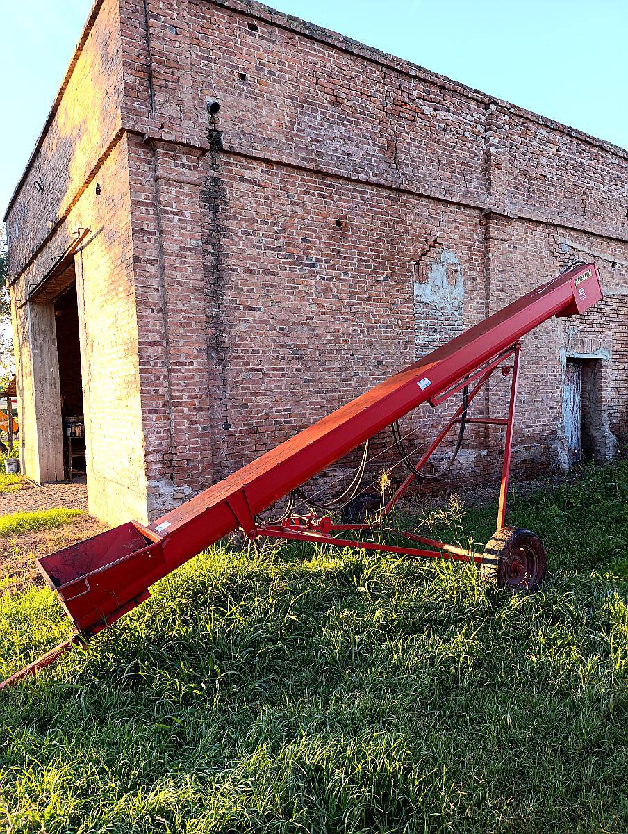 Sinfin Elevador de Forraje