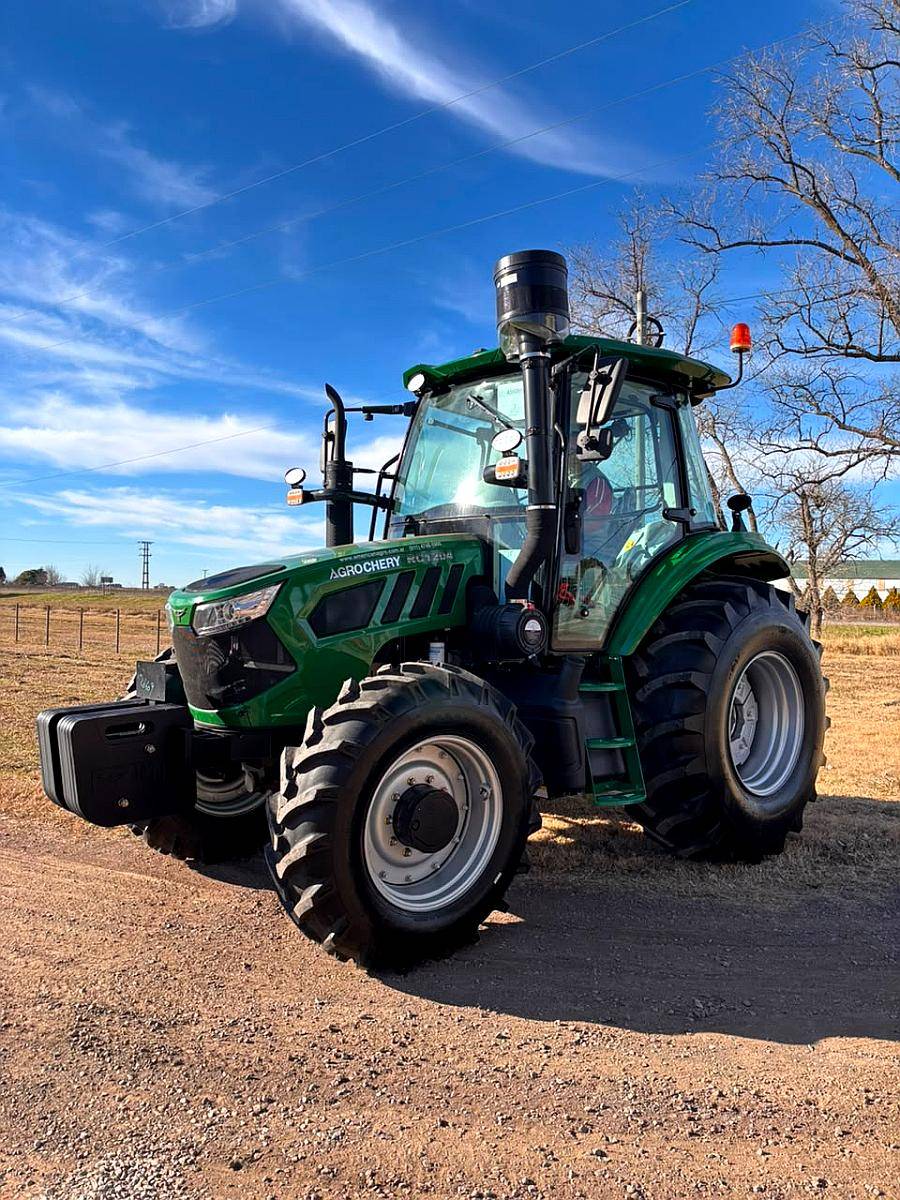 Tractor Chery RC1204 125 HP