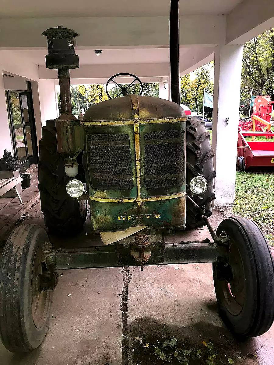 Tractor Fahr 55 HP Usado