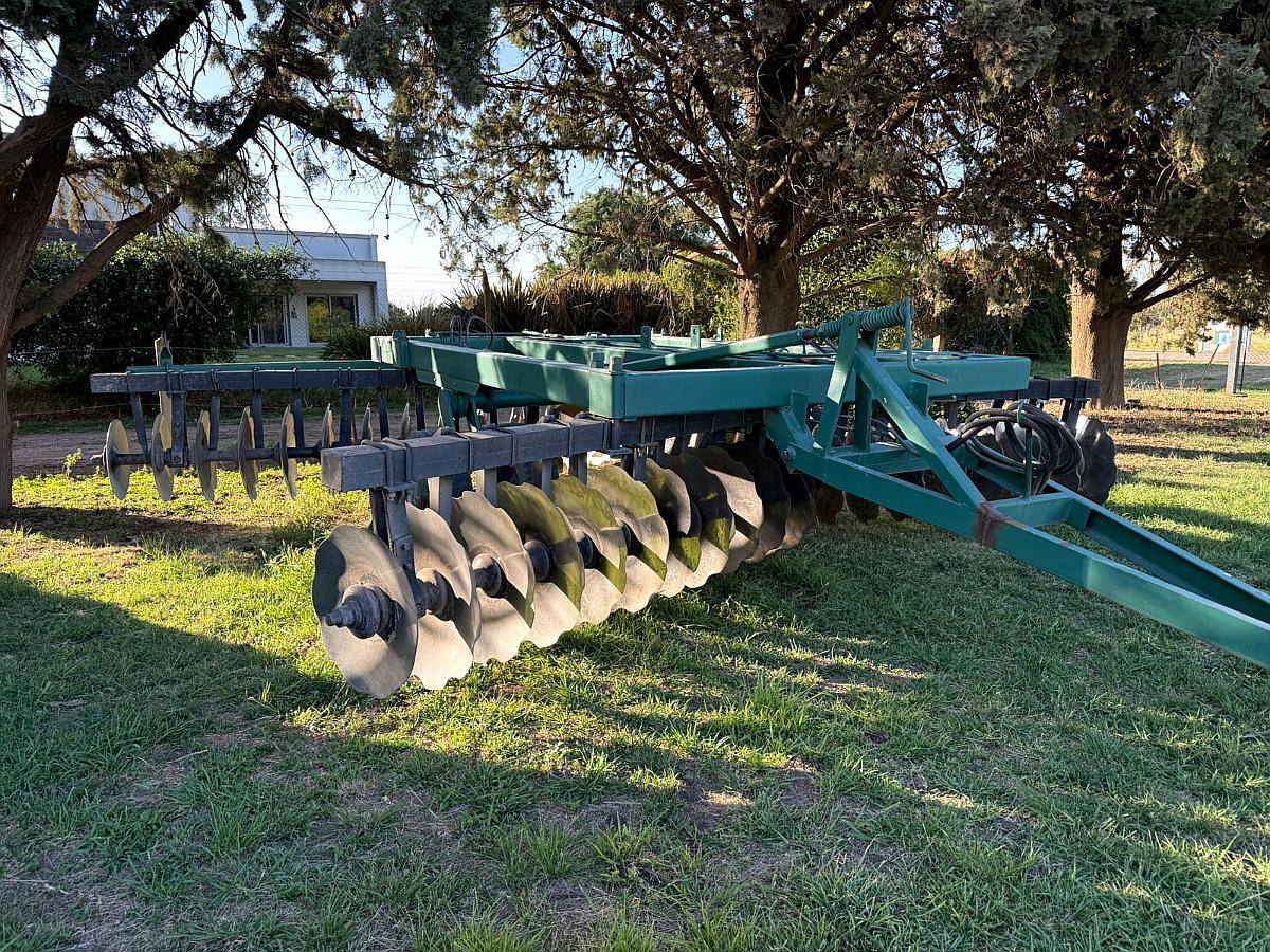 Rastra de Discos Pampero de 44 Fija