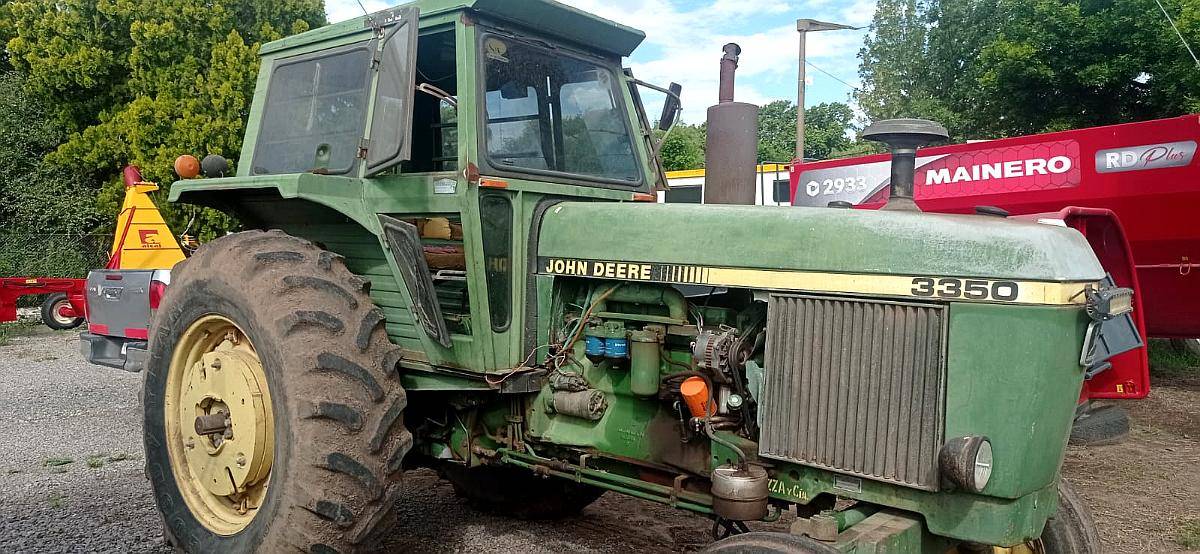 Tractor John Deere 3350