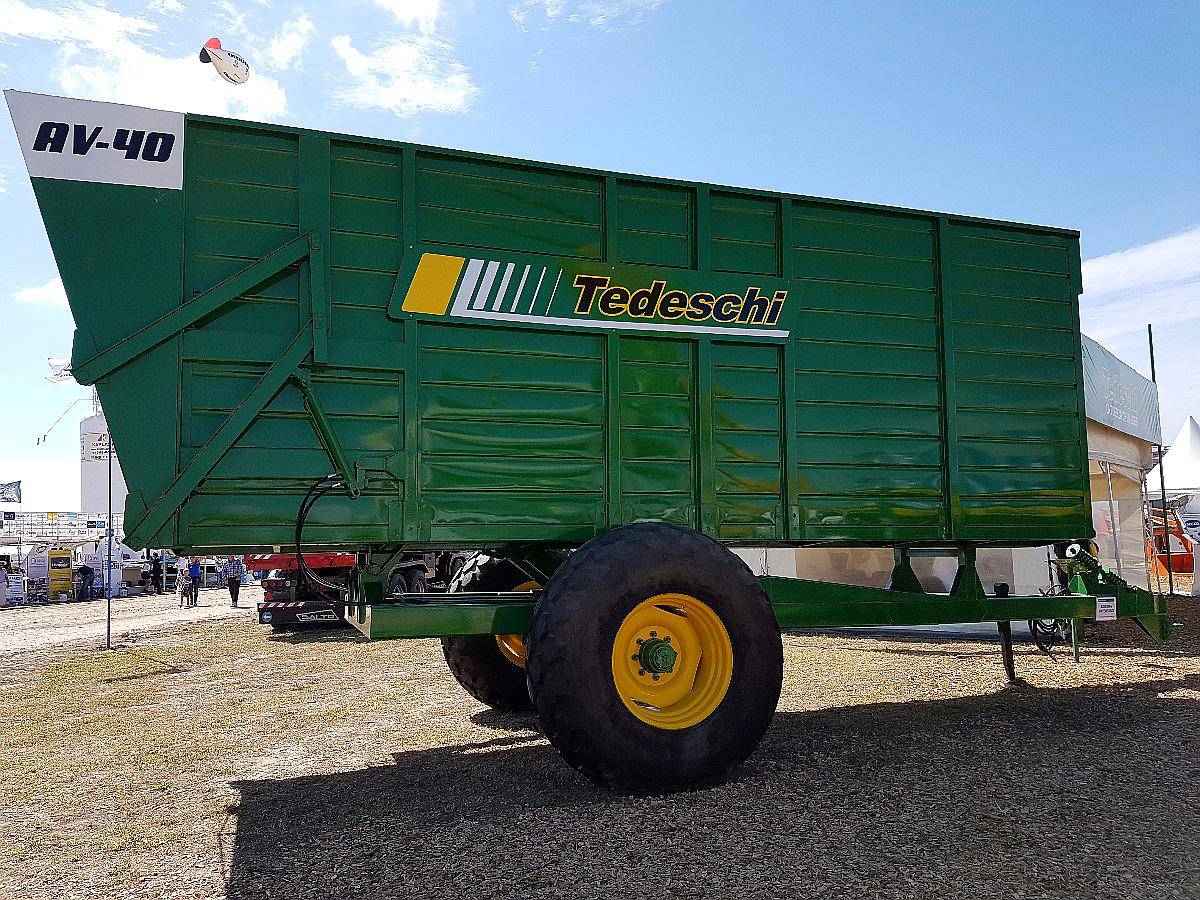 Acoplados Volcadores Forrajeros Tedeschi - Financiados