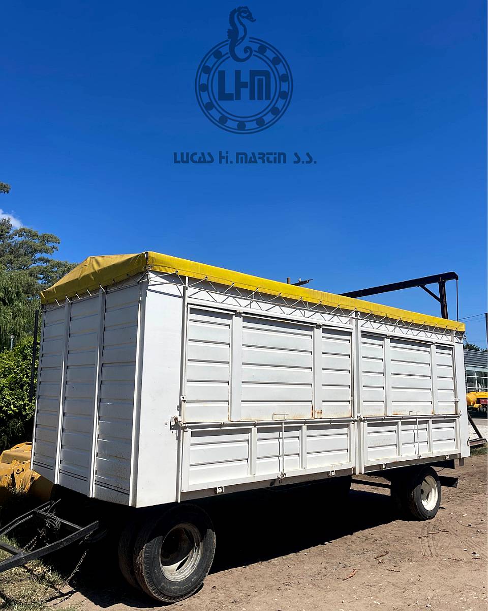 Carro Taller 5.30 X 2,20 X 1,90 con Instalación
