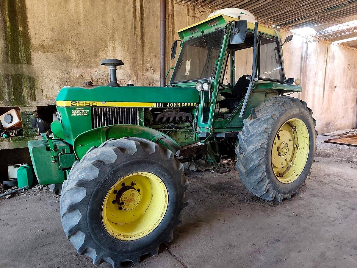 John Deere 3550. D.t.