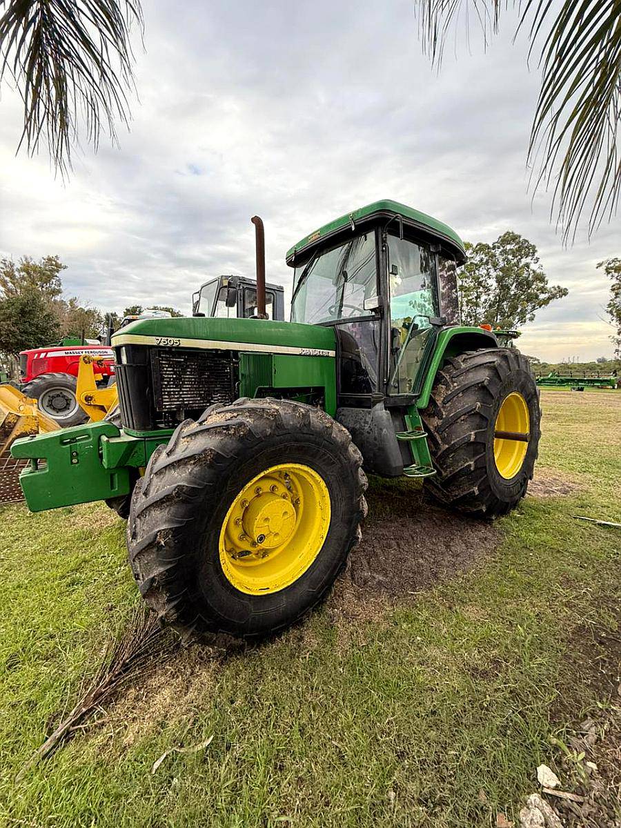 Tractor John Deere 7505