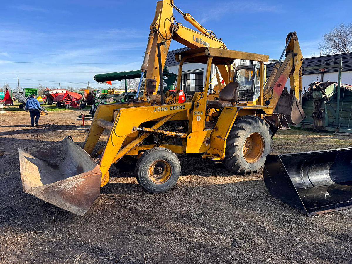 Pala y Retro Jhon Deere 310b