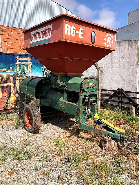 Embolsadora Quebradora Richiger R6-e