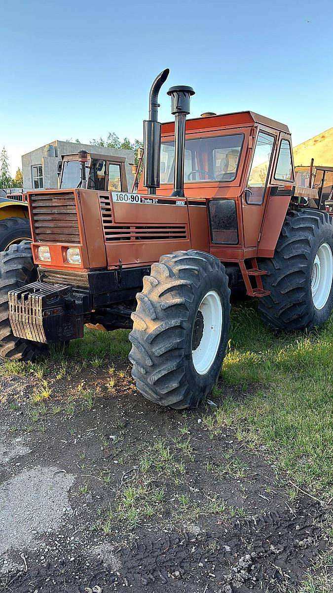 Fiat New Holland 160-90