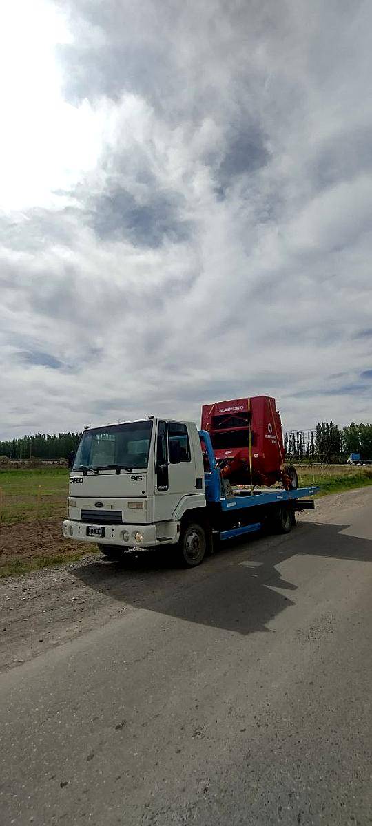 Auxilio y Traslados de Vehiculos Pesados y Cargas Generales.