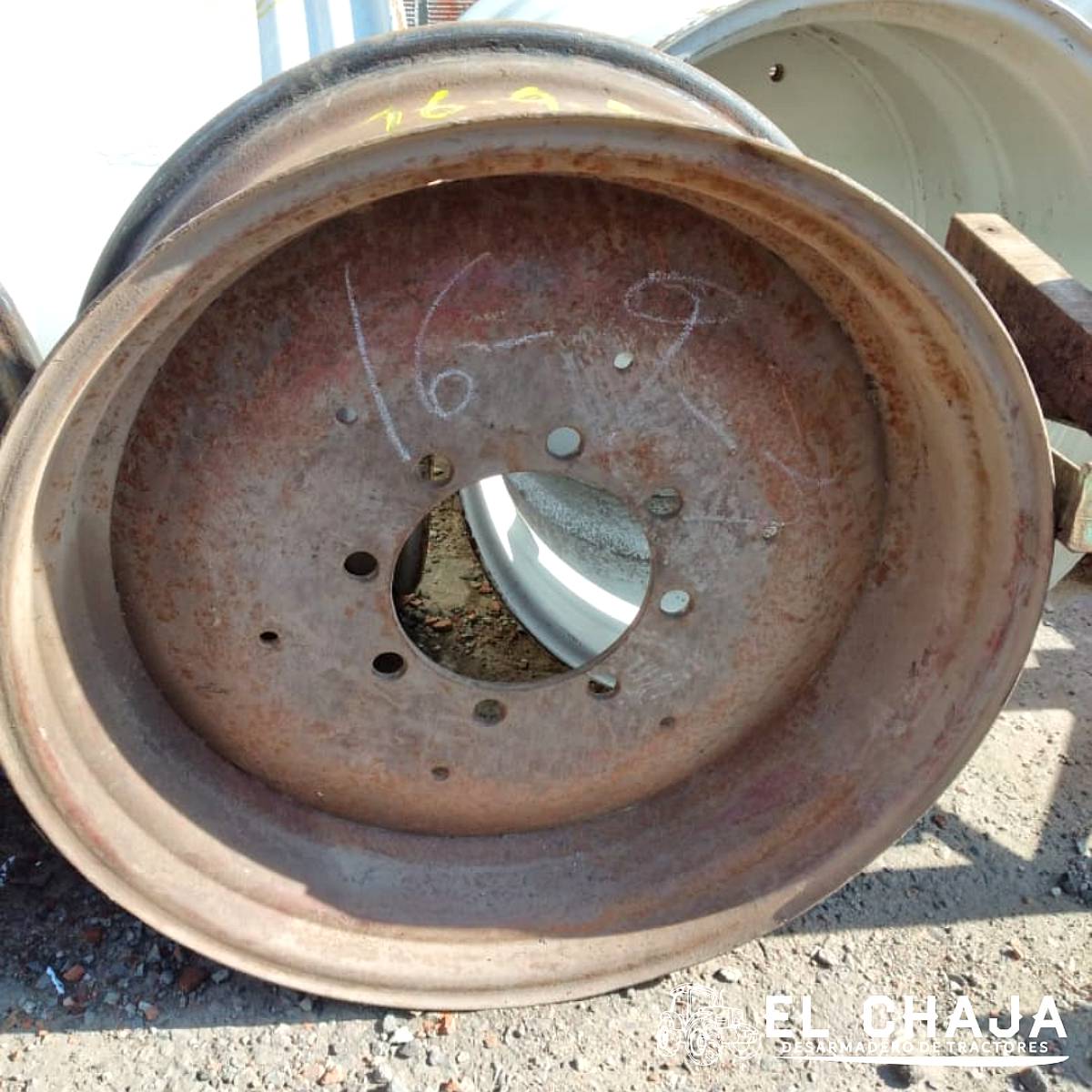 Llanta Tamaño 16-9-30 Deutz.