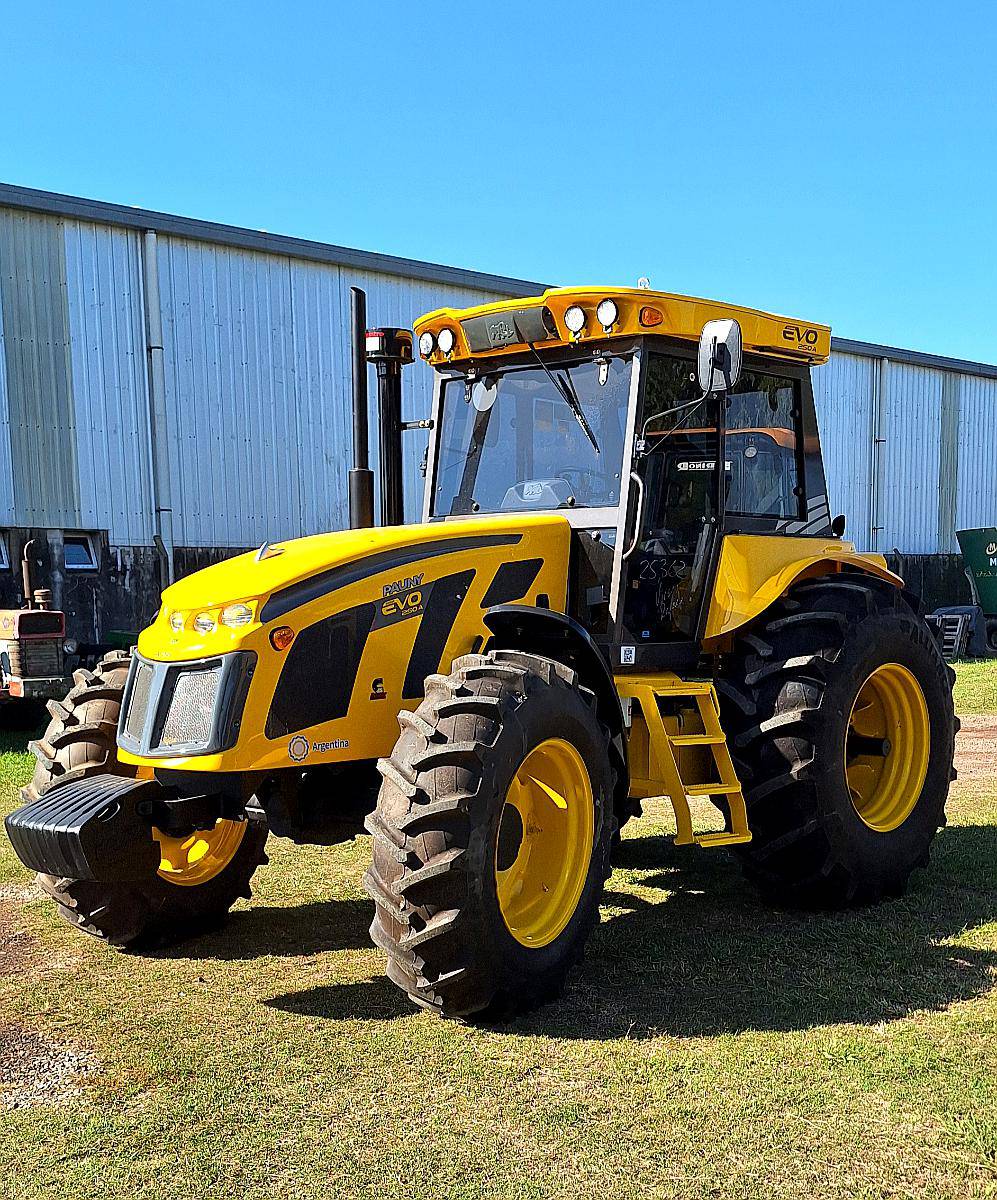 Tractor Pauny EVO 250 de 160 HP Nuevo
