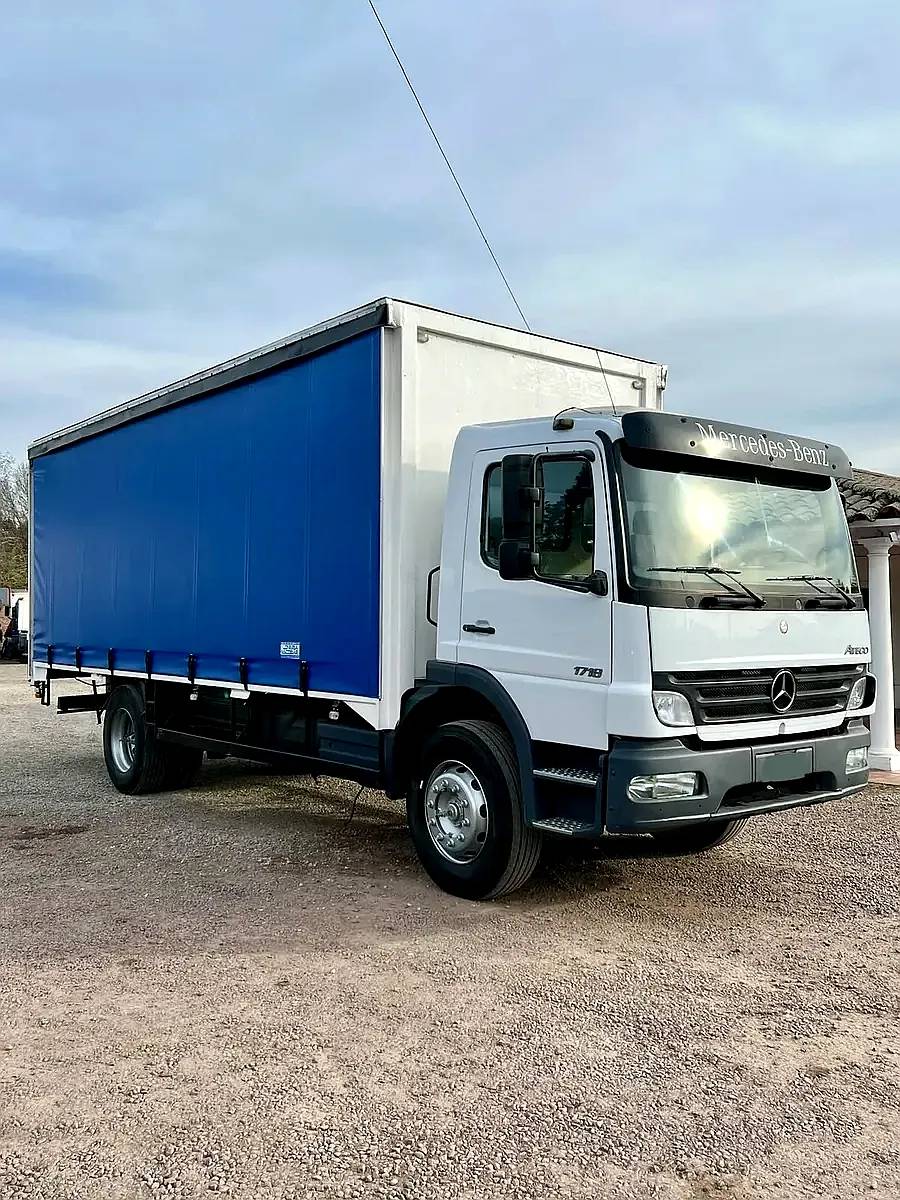 Camion Mercedes Benz Atego 1718 año 2009 C/carroc Sider