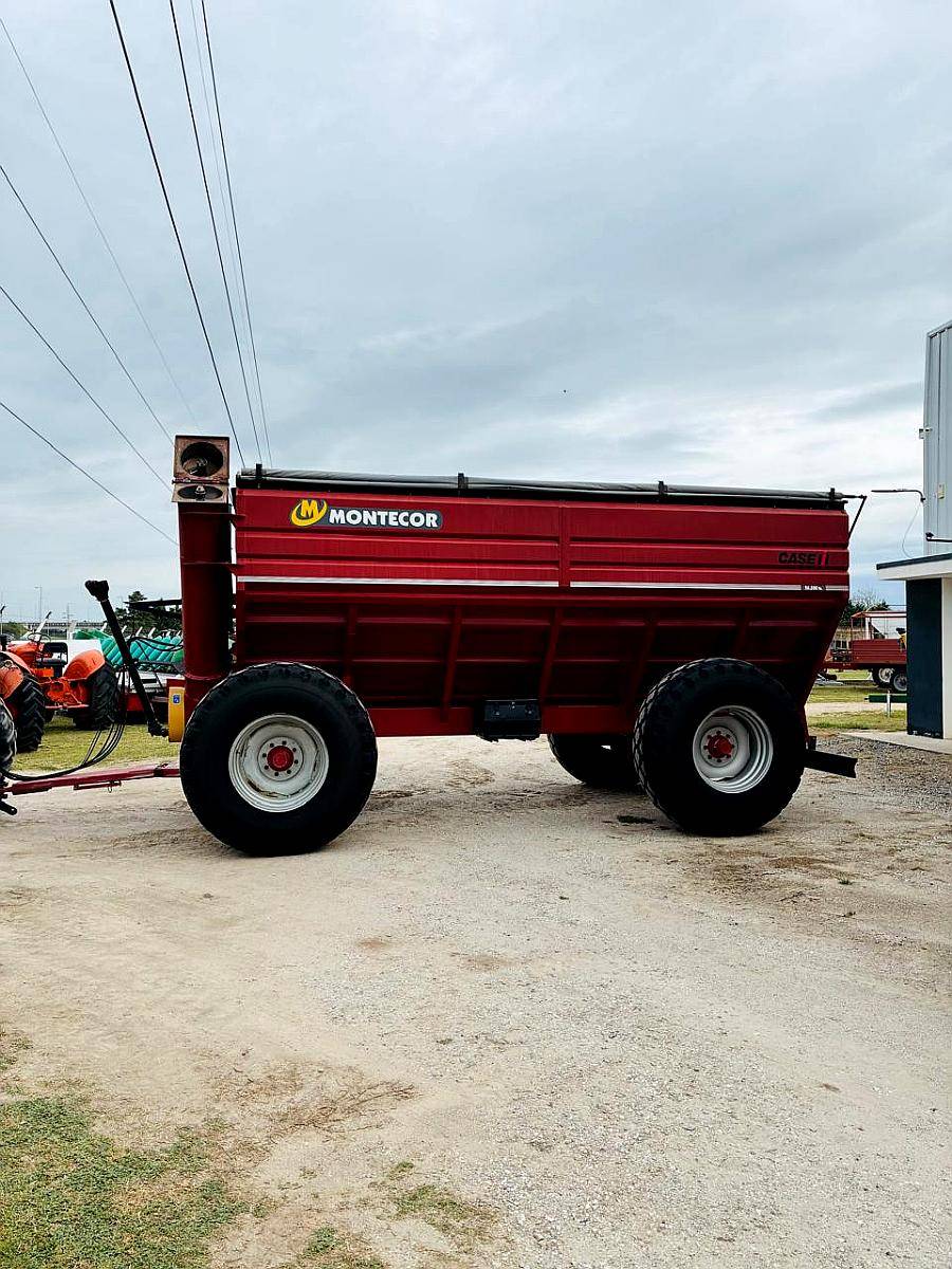 Tolva Autodescargable Montecor 26.500 Litros.