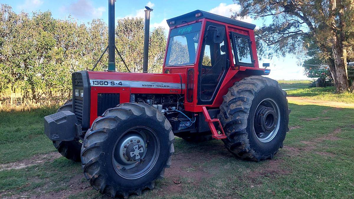 Massey Ferguson 1360 Doble Traccion