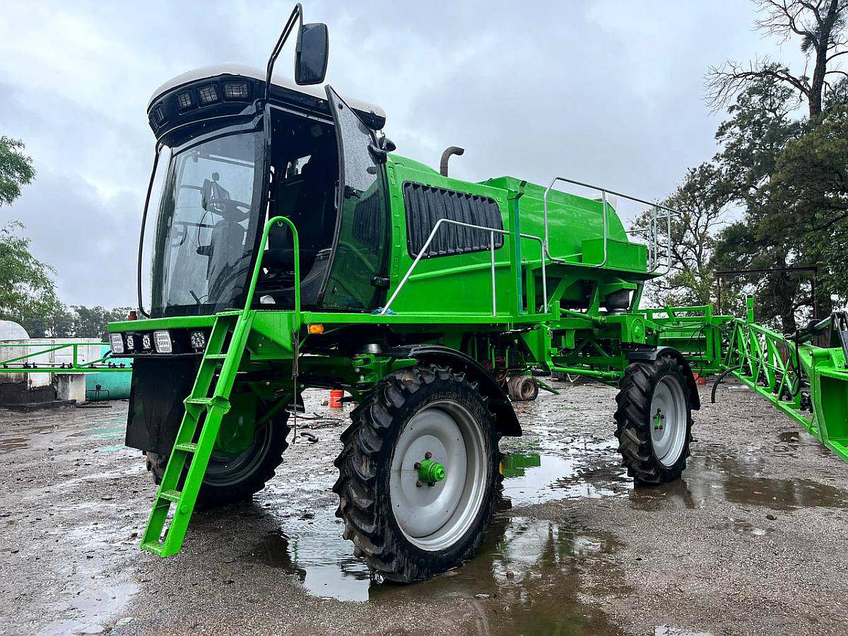 Pulverizadora Metalfor Multiple 3200 Restaurada