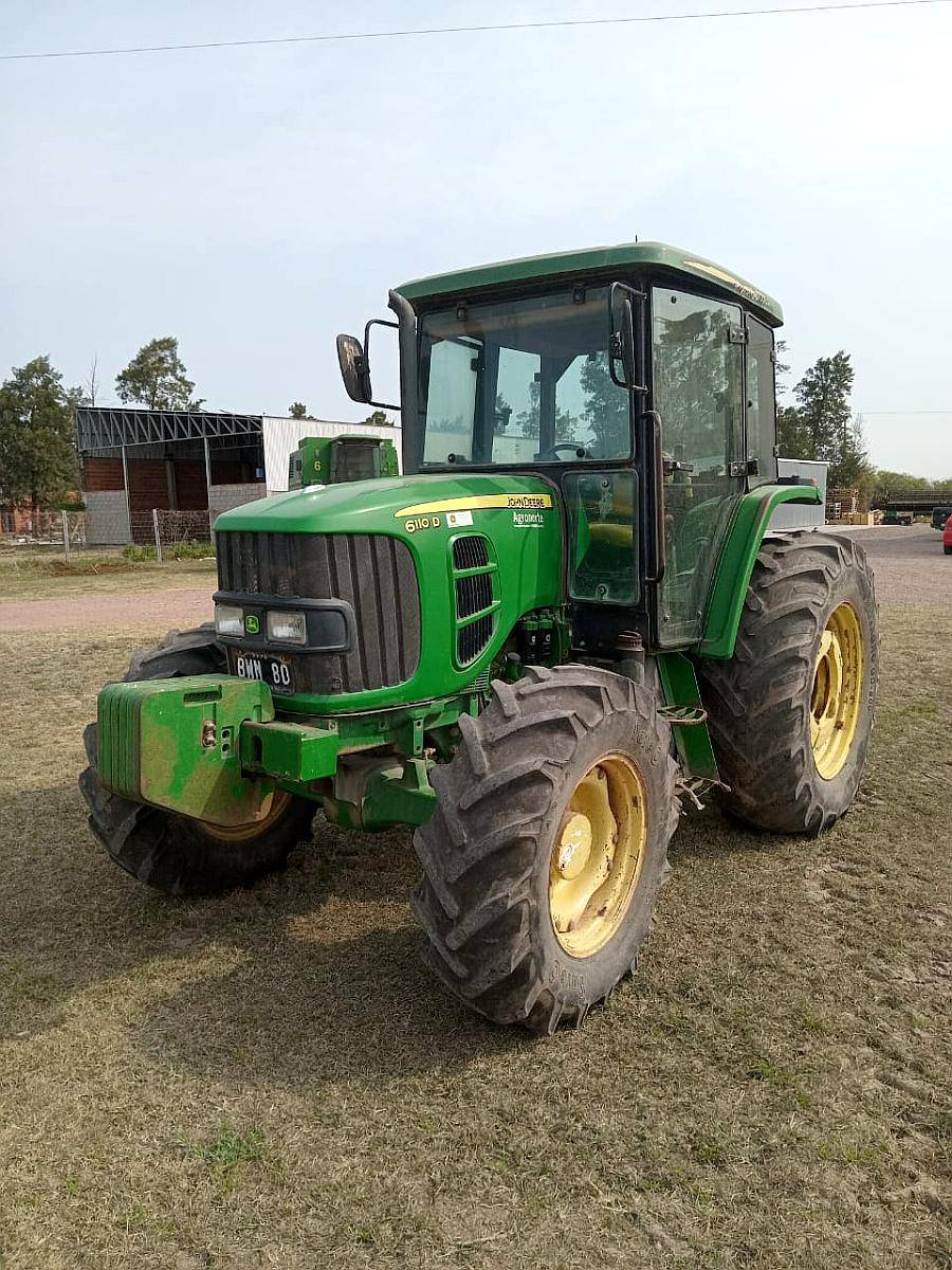Tractor John Deere 6110d