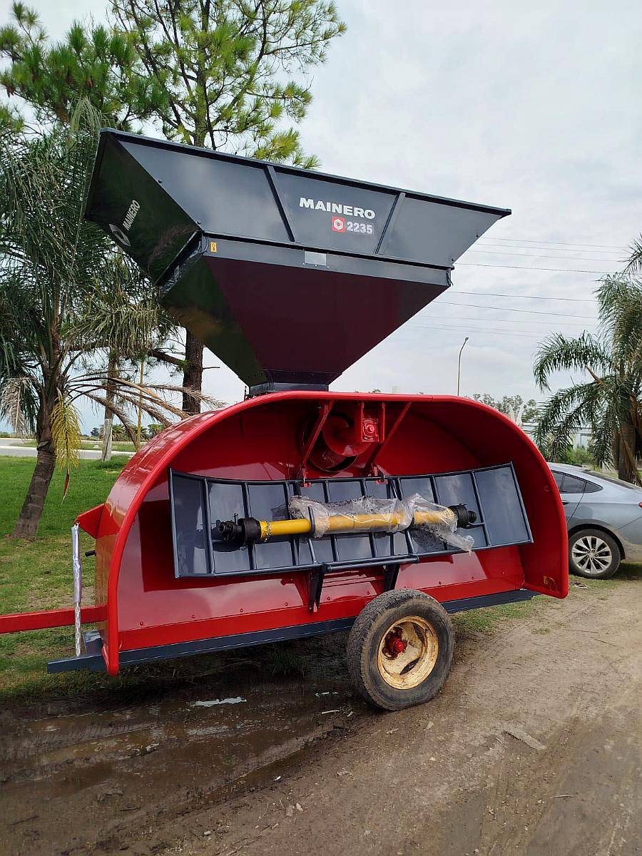 Embolsadora 2235 Mainero - 9 Pies