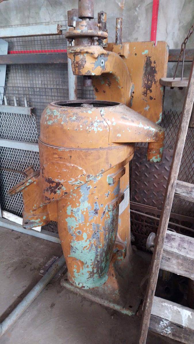Centrifuga Vertical Sharples AS16 C/ Bomba de Vacio Dosivac