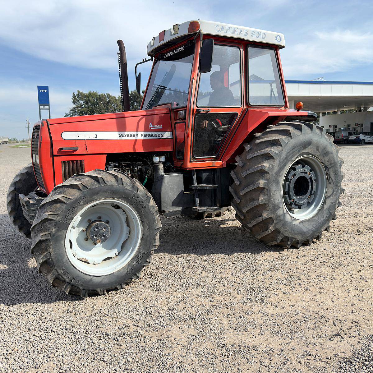 Tractor Massey Ferguson MF 650