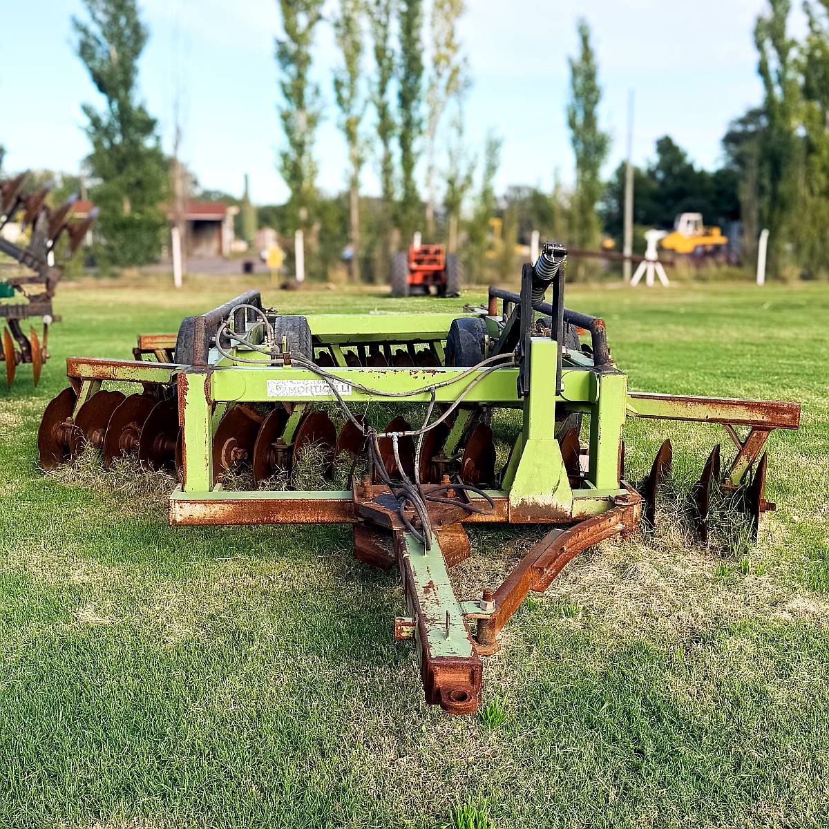 Monticelli - Rastra Excentrica de 110kg