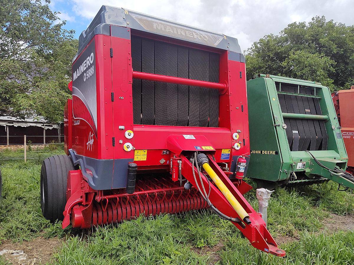 Rotoenfardadora Mainero 5888 Automática