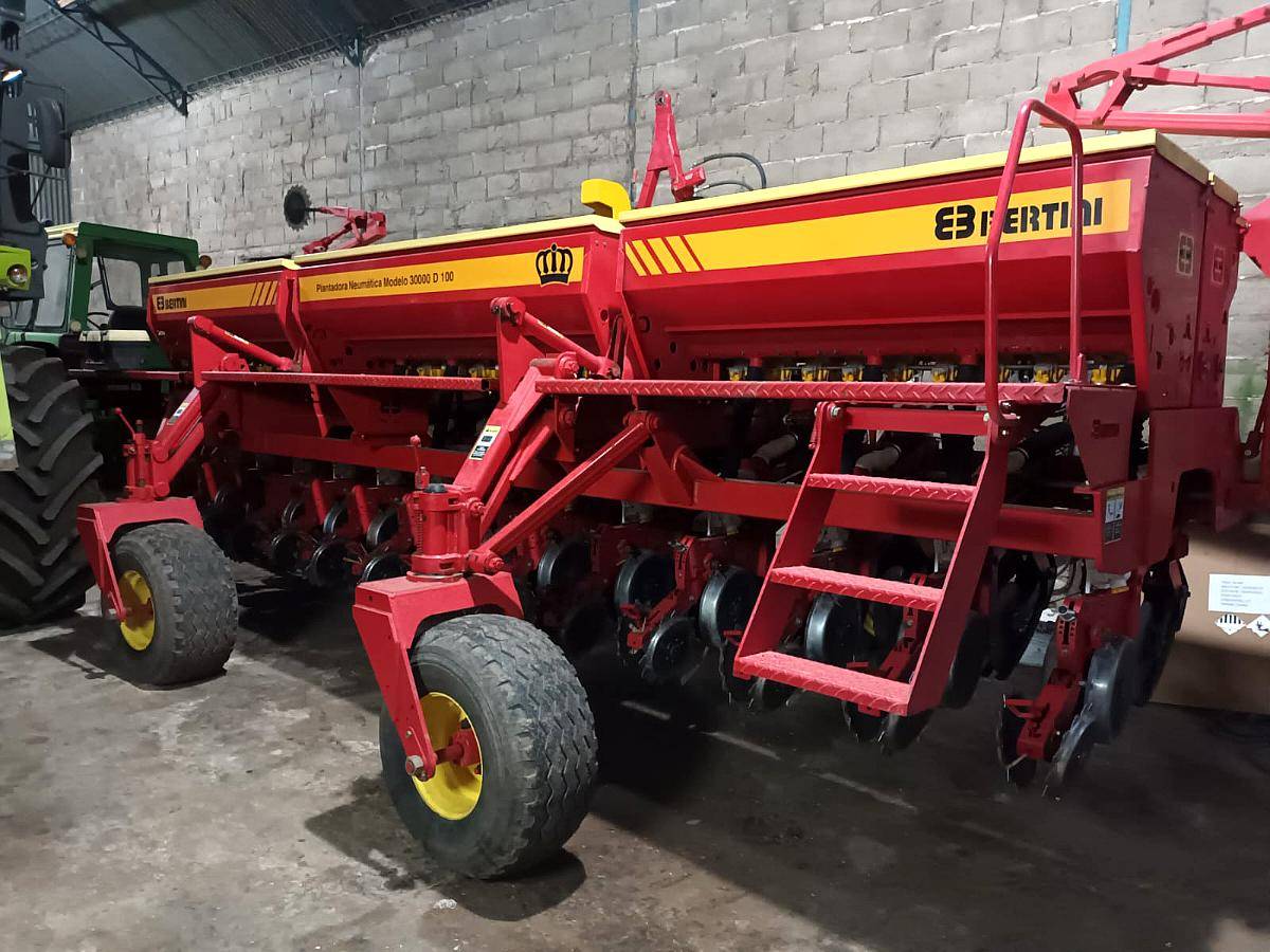 Sembradora Bertini 30.000, año 2018, 13 a 52, D100 Neumatica