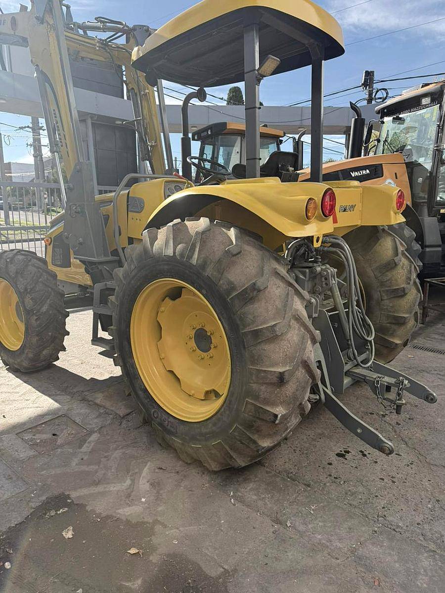 Tractor Pauny 180a con Pala