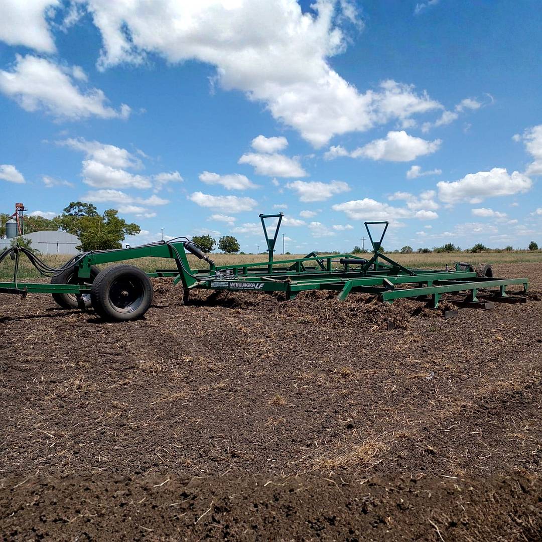 Rastron Nivelador LF-7000 7 M Ancho de Labor