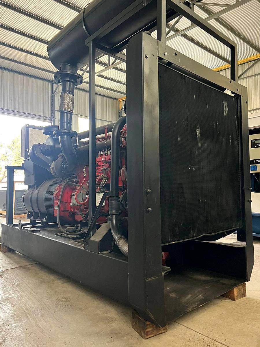 Ge 300 KVA Scania, Alternador WEG Nuevo