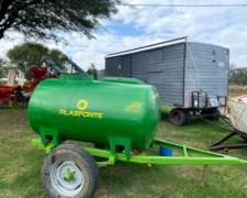 Acoplado Tanque 1500 Lts