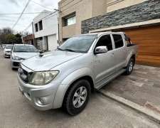 Dueño Vende Toyota Hilux Pick-up 3.0 SRV CAB Doble 4X2 Cuero