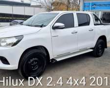 Toyota Hilux DX 2.4 4X4 2016