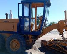 Komatsu - Motoniveladora Gd623a - año 1998