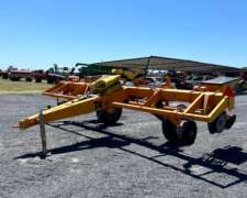 Machera Agrometal para Sembrar Machos a los Semilleros