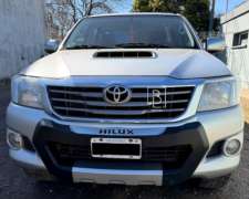 Toyota Hilux Srv 3.0tdi 4x2 M.