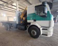 Camión Volvo VM260 4X2 con Hidrogrua Effer 100/3s 2013