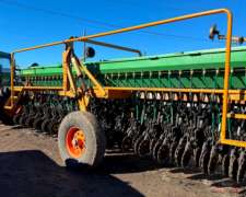 Sembradora Dumaire 710 De 35 A 19 Cm