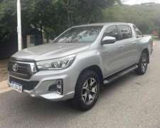 Toyota Hilux (l16) 2.8 CD 4X4 TDI SRX 177cv 2018 $38.999.000