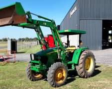 Tractor John Deere 5725 con Pala Frontal Original