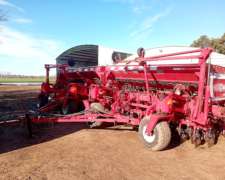 Sembradora Crucianelli 4121 con Monitor