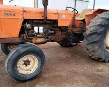 Tractor Fiat 900, sin Cabina, año 1978, 115 HP, Hidraulico.