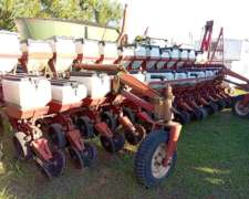 Sembradora Crucianelli Gringa III 14 a 52 con Monitor